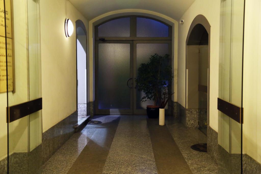 מילאנו Charming Apartment The Castle מראה חיצוני תמונה