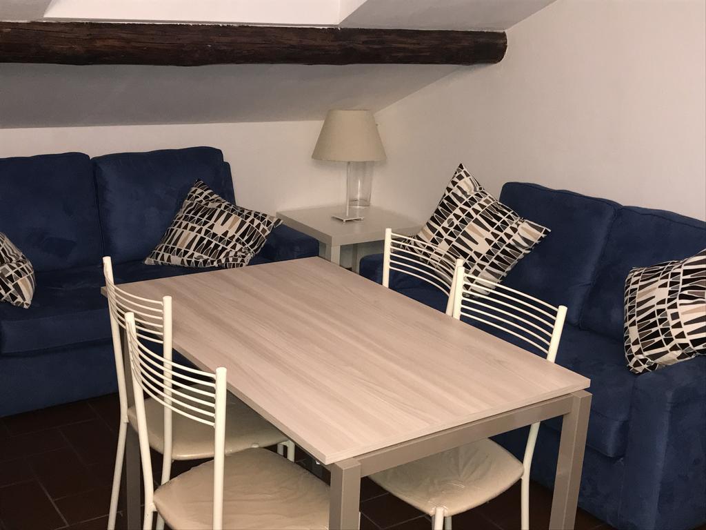 מילאנו Charming Apartment The Castle מראה חיצוני תמונה