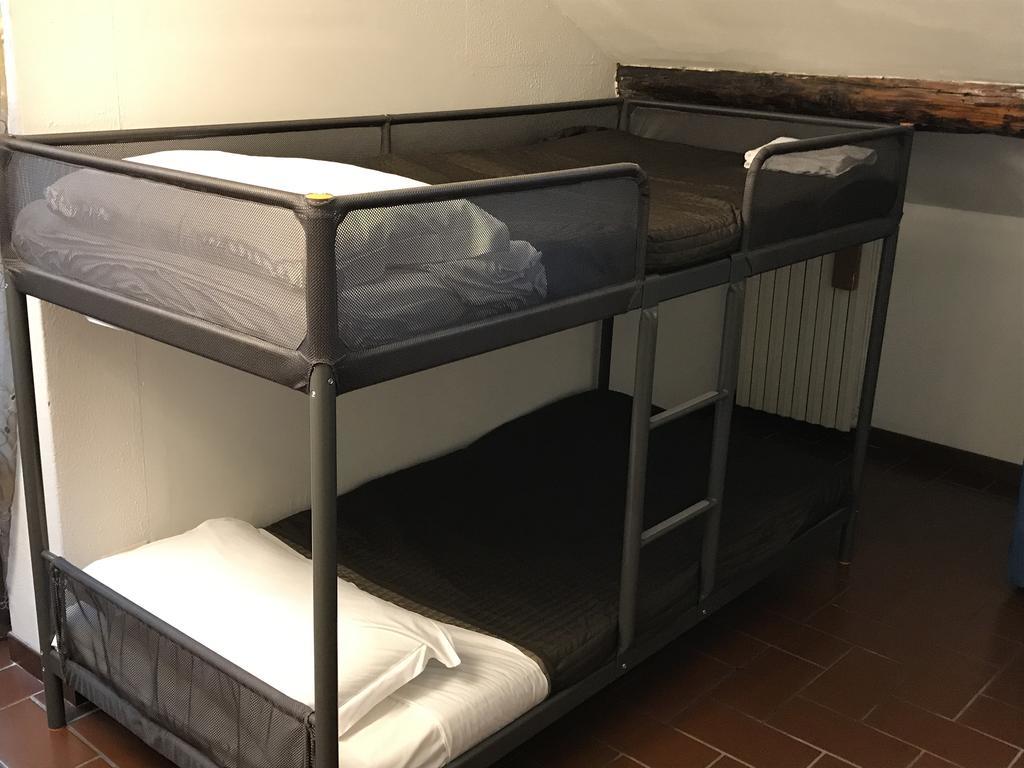 מילאנו Charming Apartment The Castle מראה חיצוני תמונה